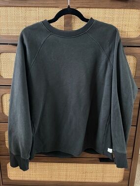 Vuori Women’s Crew Neck Sweater